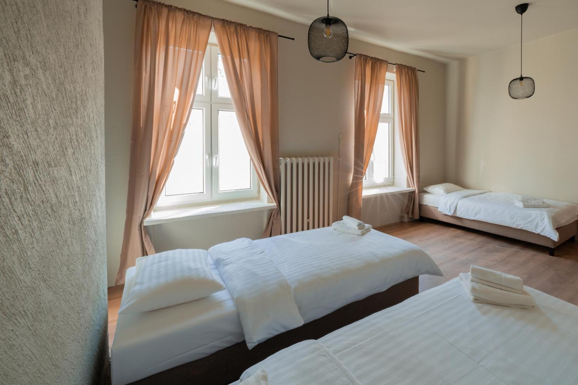 Hotelik Relax H360 Łódź Eksteriør billede