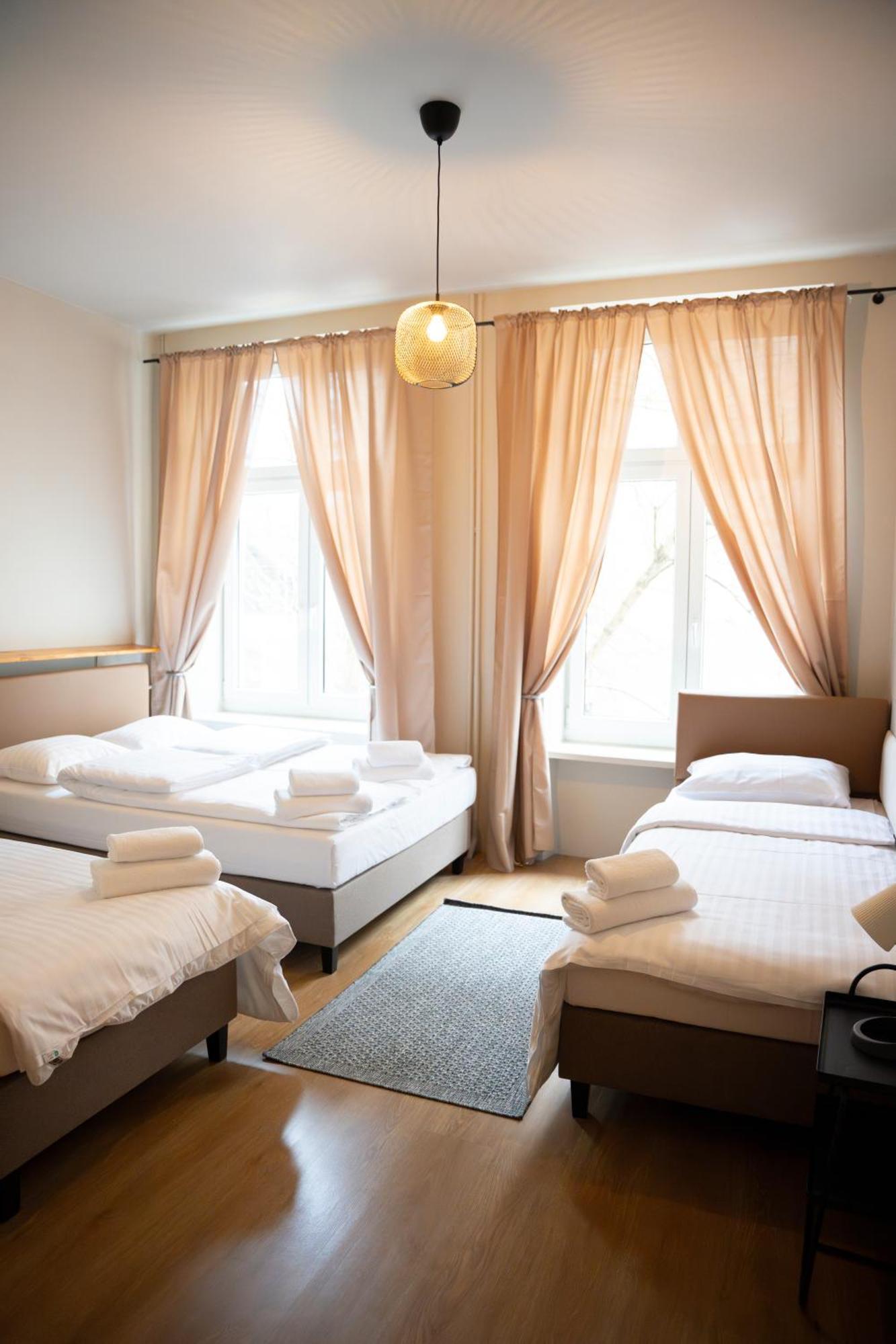 Hotelik Relax H360 Łódź Eksteriør billede